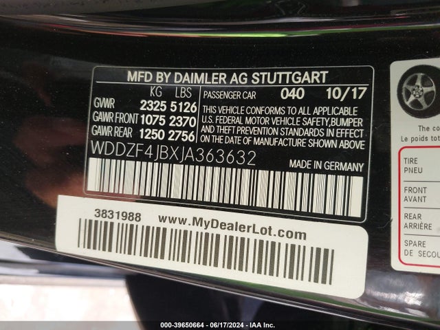 Mercedes-Benz E 300 2018 WDDZF4JBXJA363632 Image 9