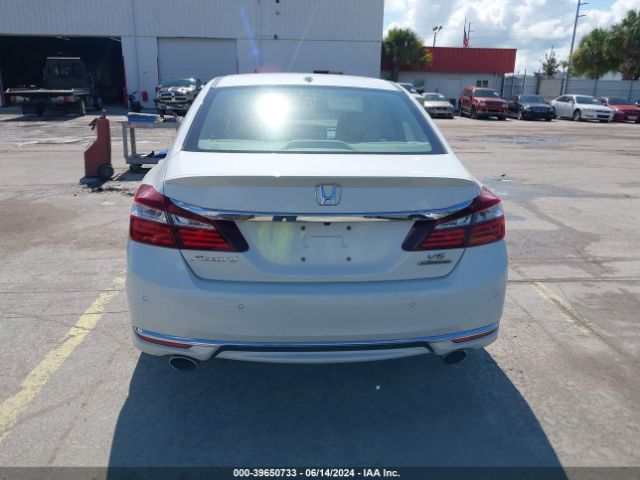 1HGCR3F93HA036119 Honda Accord Touring V6