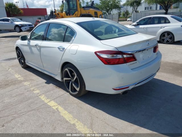 1HGCR3F93HA036119 Honda Accord Touring V6