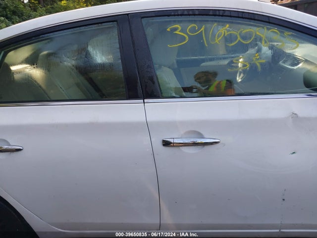 Nissan SENTRA S 2017 3N1AB7AP3HY290628 Image 12