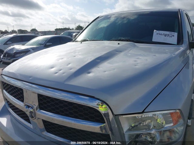 1C6RR7GG9JS315899 RAM 1500 Slt Quad Cab 4x4 6'4 Box