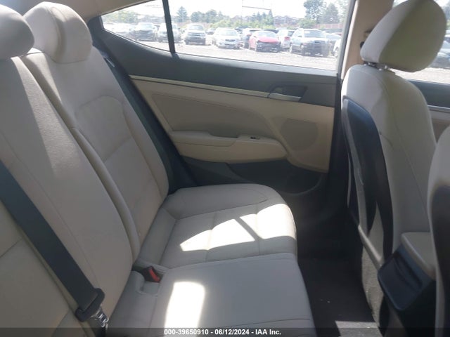 Hyundai ELANTRA SE 2017 5NPD84LF7HH120622 Image 8