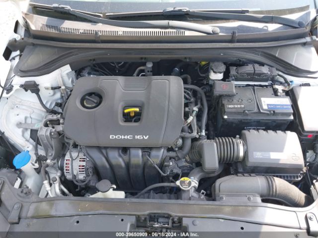 5NPD84LFXJH285537 Hyundai ELANTRA SEL