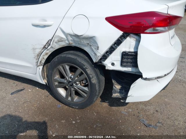 5NPD84LFXJH285537 Hyundai ELANTRA SEL