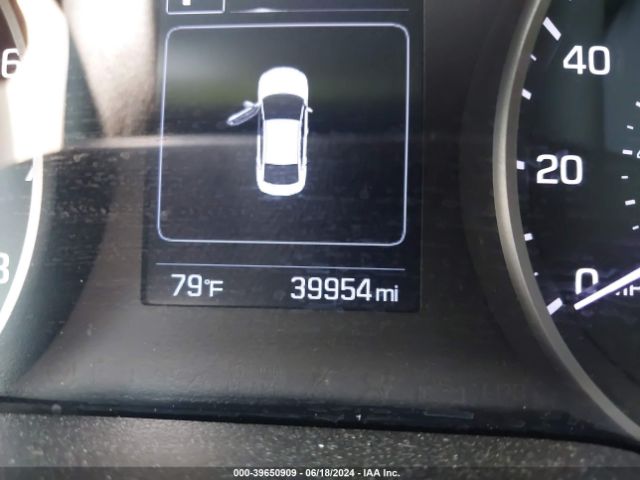 5NPD84LFXJH285537 Hyundai ELANTRA SEL