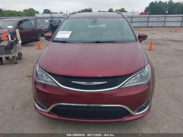 2C4RC1BG2HR636032 Chrysler Pacifica Touring-l