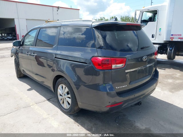 KIA SEDONA LX 2016 KNDMB5C16G6132247 Image 3