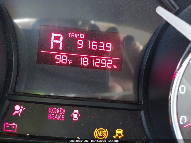 KIA SEDONA LX 2016 KNDMB5C16G6132247 Image 7