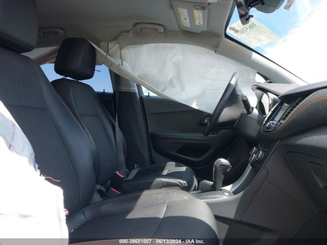 KL7CJPSBXMB351538 Chevrolet Trax Awd Lt