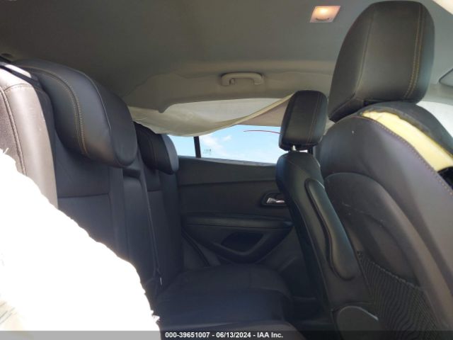 KL7CJPSBXMB351538 Chevrolet Trax Awd Lt