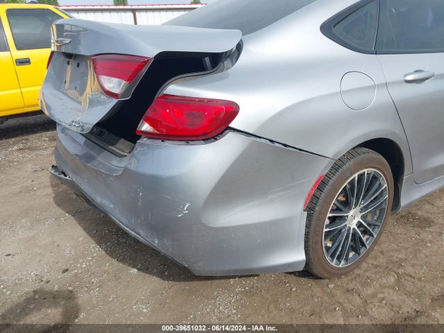 1C3CCCDG1FN686899 Chrysler 200 S