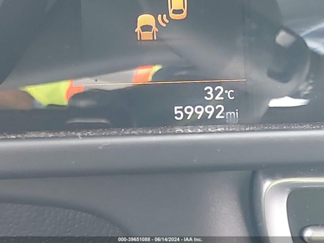 5NPLM4AG2MH009425 Hyundai ELANTRA SEL
