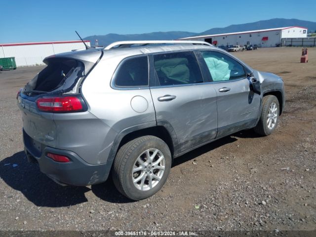 1C4PJMCS1FW745068 Jeep Cherokee Latitude