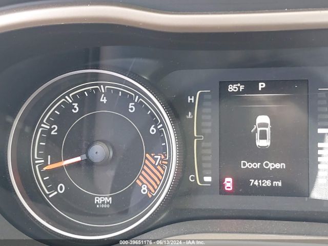 1C4PJMCS1FW745068 Jeep Cherokee Latitude