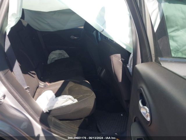 1C4PJMCS1FW745068 Jeep Cherokee Latitude