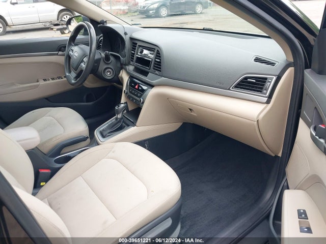Hyundai ELANTRA SE 2017 KMHD74LF3HU424776 Image 5