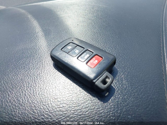 Toyota Avalon Hybrid Limited 2014 4T1BD1EB5EU026845 Image 11