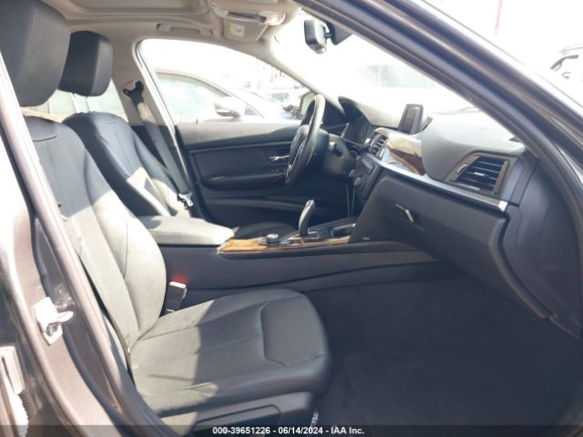 WBA3C1C52FK124217 BMW 328I