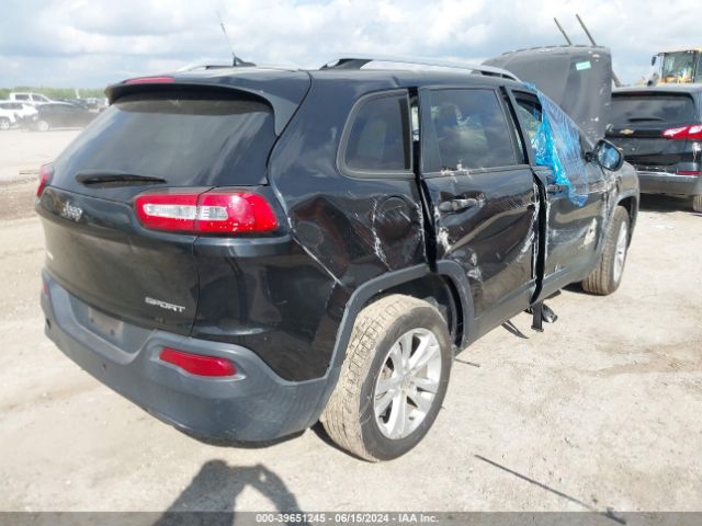 1C4PJLAB8FW669507 Jeep Cherokee Sport