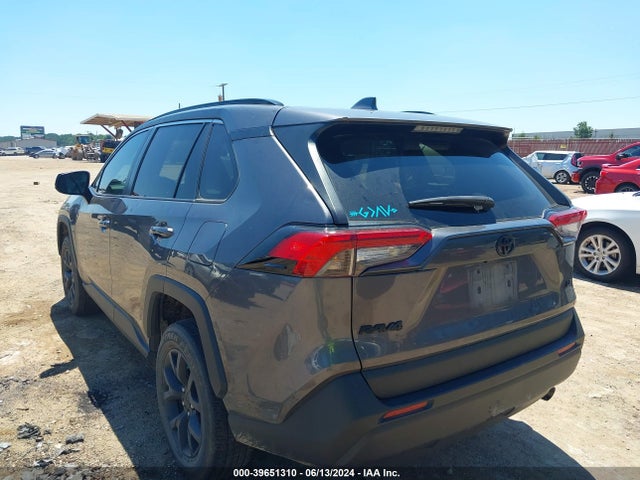 Toyota RAV4 LE 2021 2T3H1RFV1MC166067 Image 3