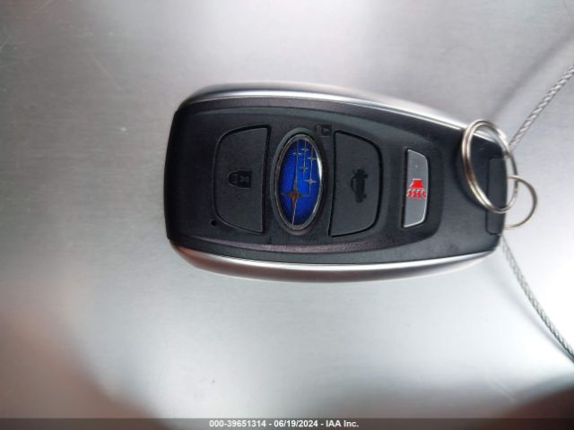 4S3BWAF62R3015233 Subaru Legacy Premium