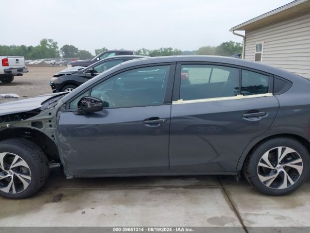 4S3BWAF62R3015233 Subaru Legacy Premium