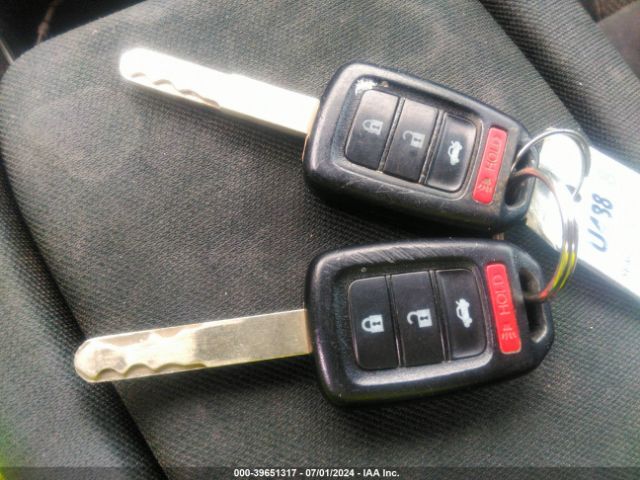 2HGFC2F6XKH584545 Honda Civic Lx