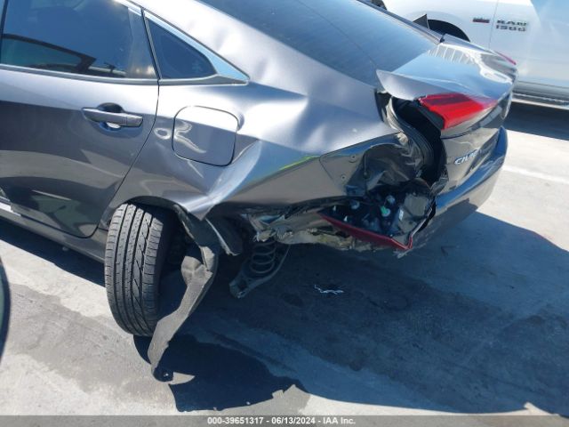 2HGFC2F6XKH584545 Honda Civic Lx