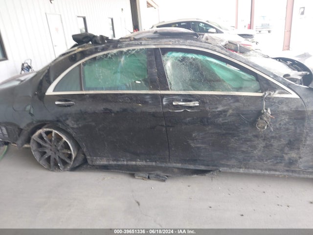 WDDUG8DB4KA436960 Mercedes-Benz S 560