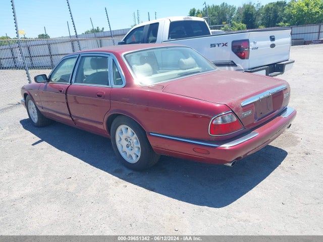 1998 JAGUAR XJ8 SAJHX1240WC821791 Photo 2