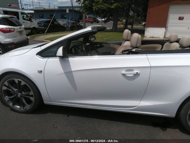 W04WT3N50GG085926 Buick Cascada Premium