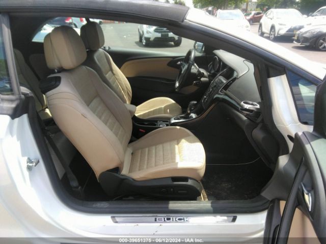 W04WT3N50GG085926 Buick Cascada Premium