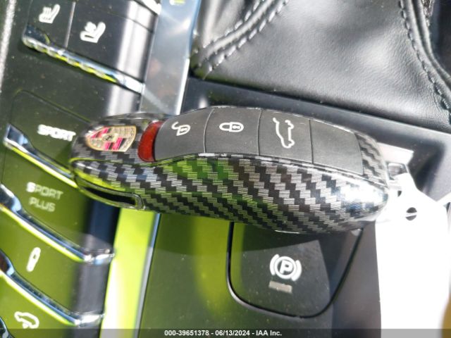 WP1AA2A51JLB23764 Porsche Macan Sport Edition