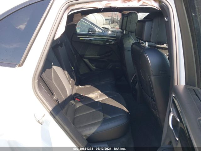 WP1AA2A51JLB23764 Porsche Macan Sport Edition