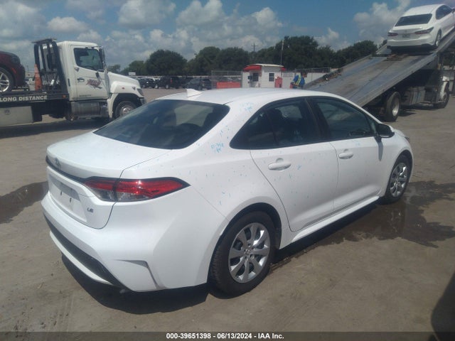 Toyota COROLLA LE 2021 5YFEPMAE0MP257996 Image 4