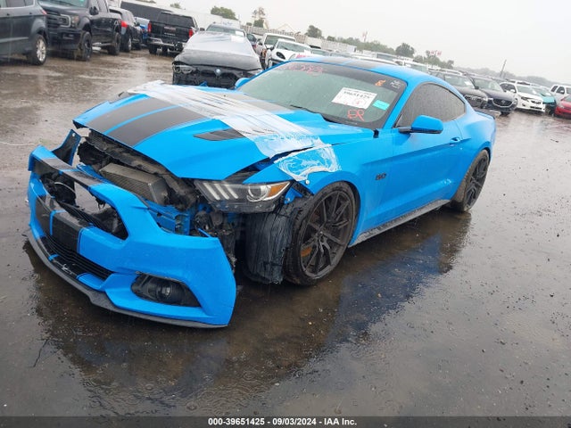 Ford Mustang Gt Premium 2017 1FA6P8CF6H5203077 Image 2