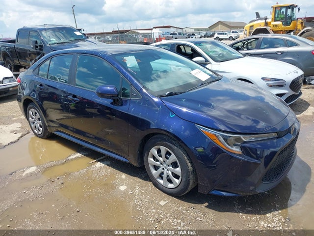 Toyota COROLLA LE 2022 5YFEPMAE2NP333137 main image