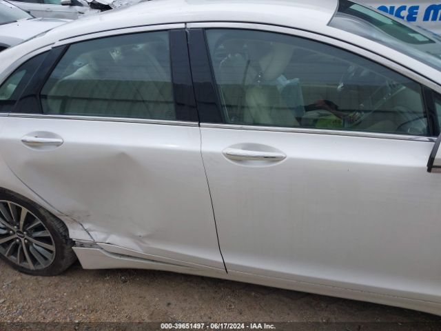 3LN6L5A90KR604142 Lincoln Mkz Standard