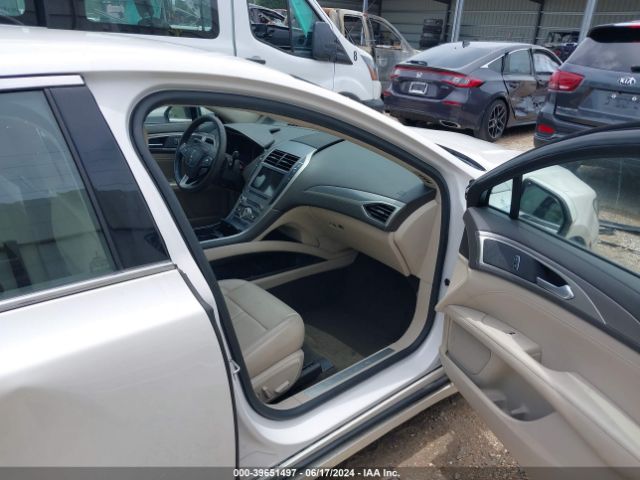 3LN6L5A90KR604142 Lincoln Mkz Standard