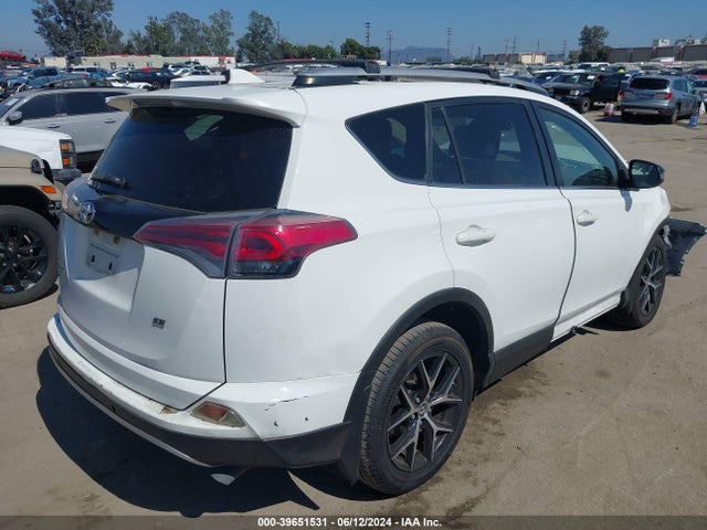 Toyota RAV4 SE 2016 JTMNFREV2GJ087319 Image 4