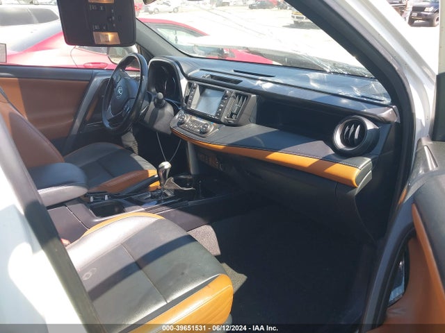 Toyota RAV4 SE 2016 JTMNFREV2GJ087319 Image 5