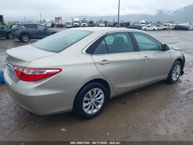 Toyota CAMRY LE 2017 4T1BF1FK9HU355870 Image 4