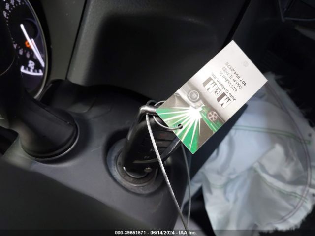 4T1G11AK8PU748172 Toyota CAMRY SE
