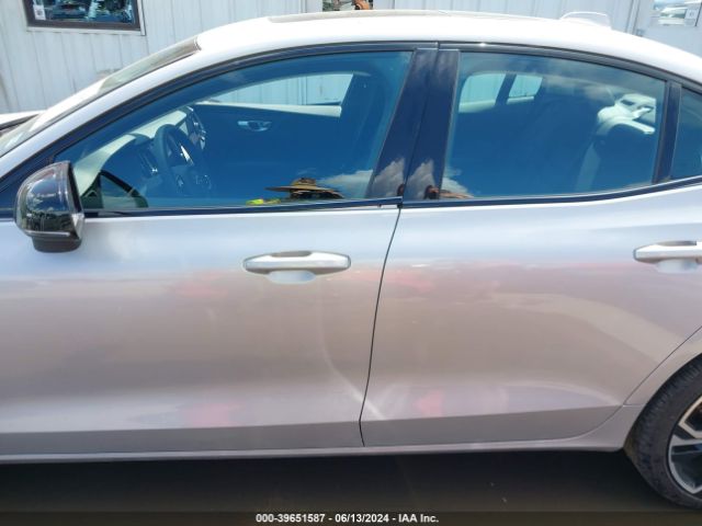 7JRL12FL7RG295403 Volvo S60 B5 Plus Dark Theme