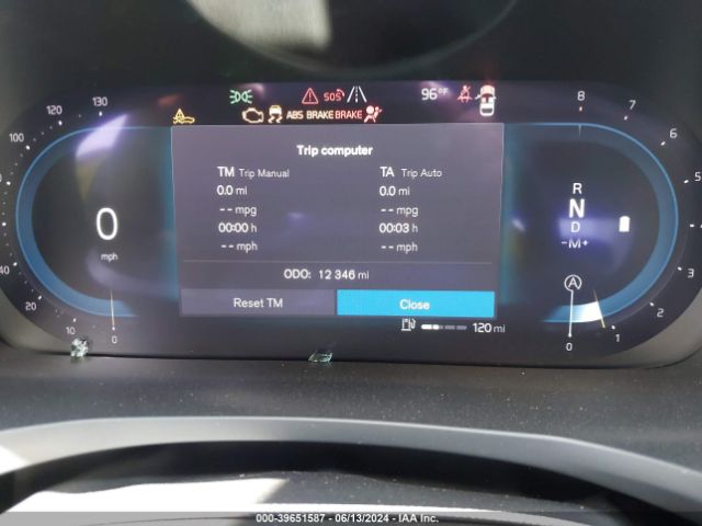7JRL12FL7RG295403 Volvo S60 B5 Plus Dark Theme