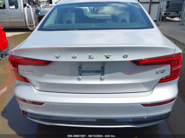 7JRL12FL7RG295403 Volvo S60 B5 Plus Dark Theme