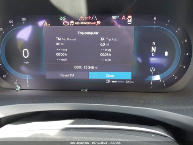 7JRL12FL7RG295403 Volvo S60 B5 Plus Dark Theme