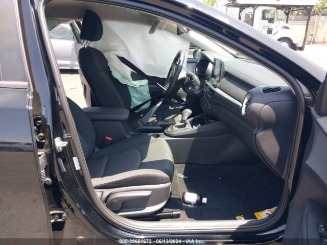 3KPF24ADXRE769350 KIA Forte Lxs