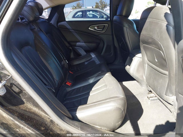 1C3CCCAB7GN192556 Chrysler 200 Limited Platinum