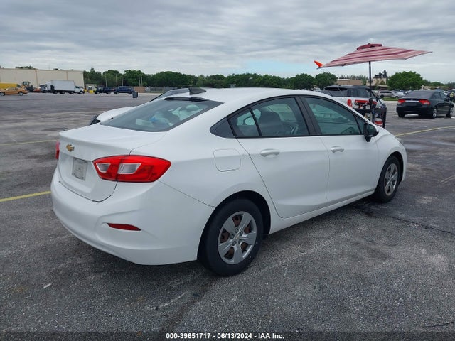 Chevrolet Cruze Ls Auto 2017 1G1BC5SM3H7221102 Image 4